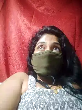 TAMIL_MEENUMA's cam snapshot