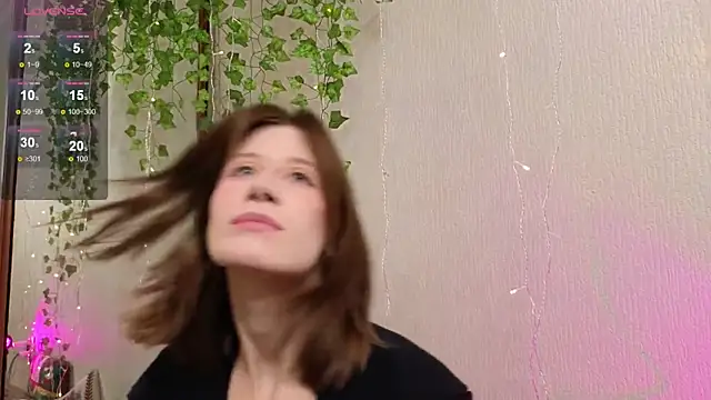 christy_memeow live sex cam