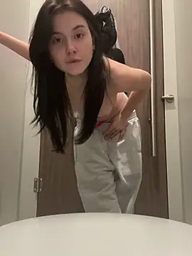 FluffKitty live sex cam