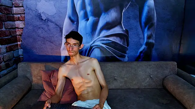 ZyroNight's cam snapshot