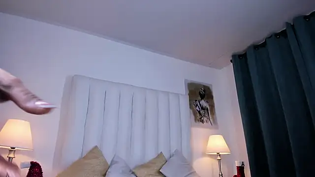 Violet_queen20's cam snapshot