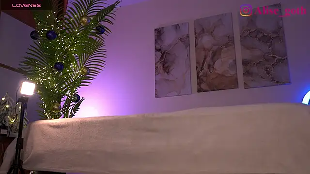 Alise_Eve_'s cam snapshot