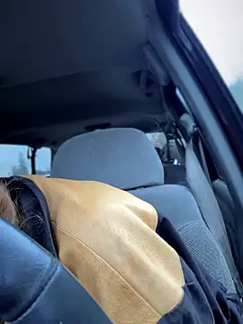 GoldenFlameGoddess's cam snapshot