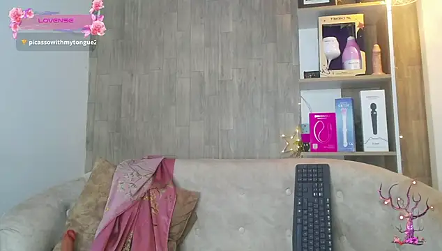 cortney_tayler's cam snapshot