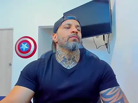 JoshRigby live sex cam