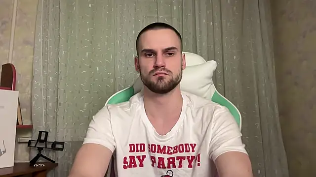 Iveraan live sex cam