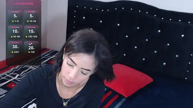 Coraline_Playful's cam snapshot