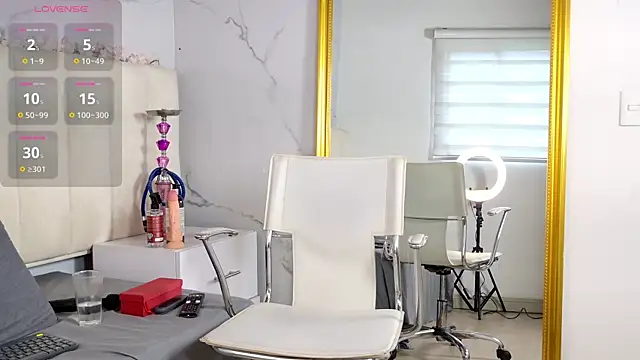 Aisha_calloway's cam snapshot