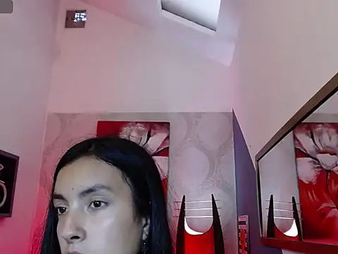 Loornna_mirr's cam snapshot