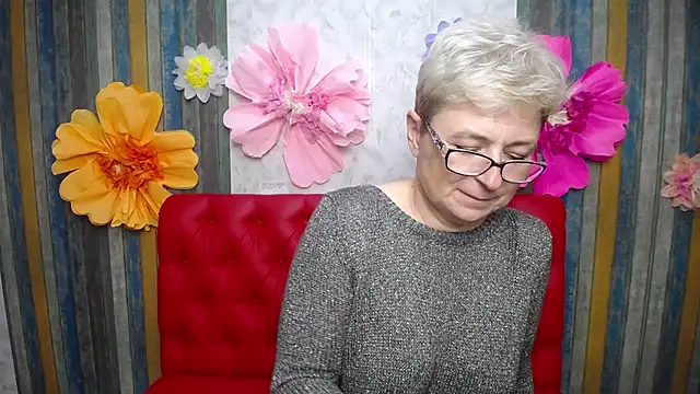 EmiliaGree's cam snapshot