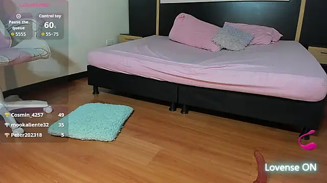 i_am_karoll's cam snapshot