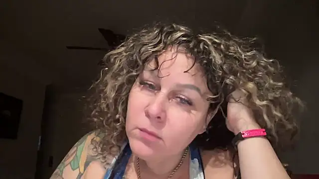 WorldsGreatestCockRater's cam snapshot