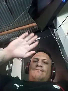 WIlGar1993's cam snapshot