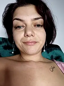 LadyNora's cam snapshot