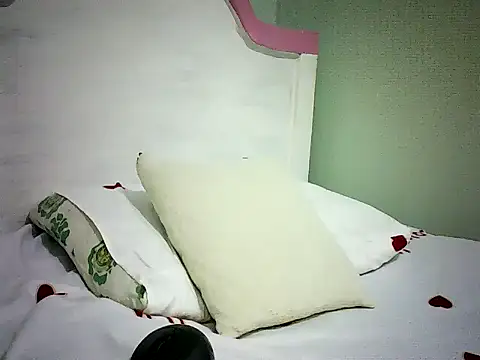 Pierra77 live sex cam