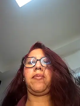 Milf_loven_'s cam snapshot