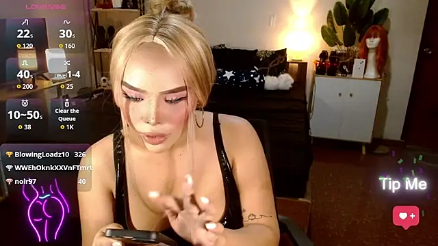 Lolitaloove69 live sex cam