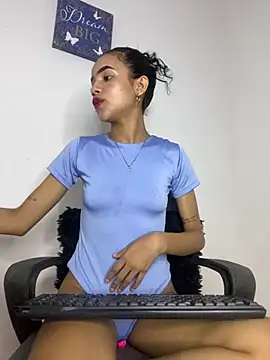 Isabella_teenn's cam snapshot