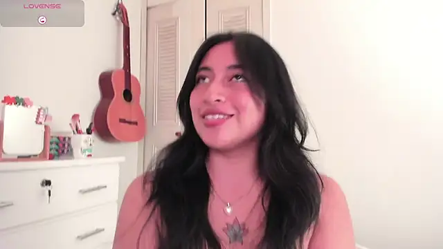 LisaHadwin's cam snapshot