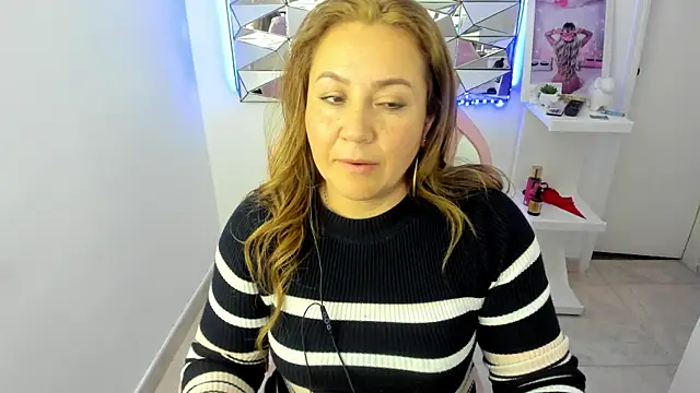 camixxx_m's cam snapshot