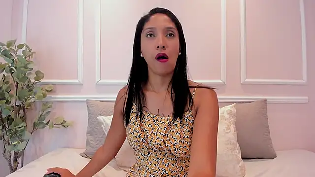 Lucy_Canel's cam snapshot