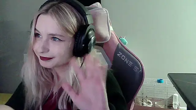 VladaLevine's cam snapshot