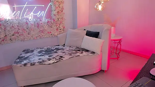 BellaCarteer_'s cam snapshot