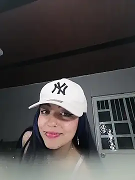 Lauren-lau's cam snapshot