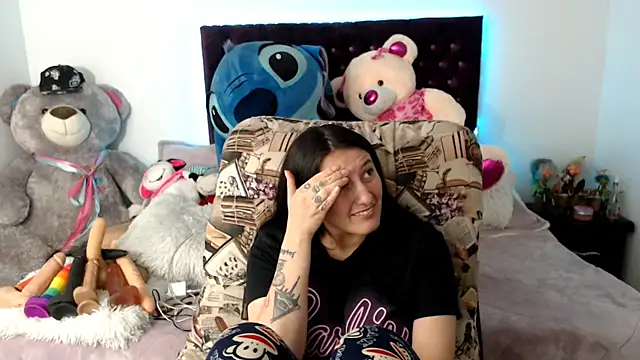 Lorenahot_06's cam snapshot