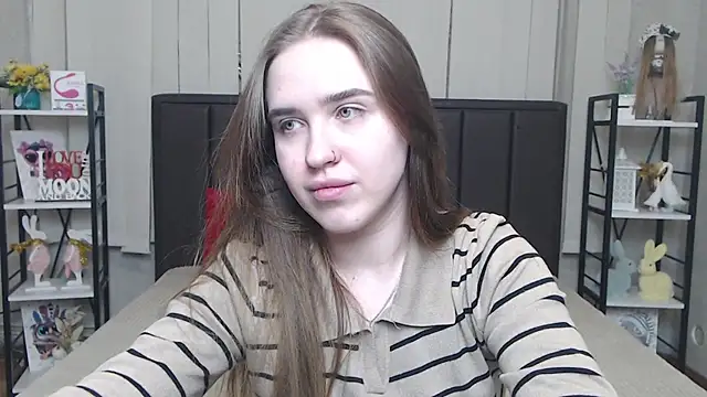 LauraHlot's cam snapshot