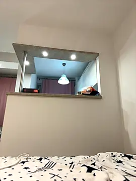 IrisBlues's cam snapshot