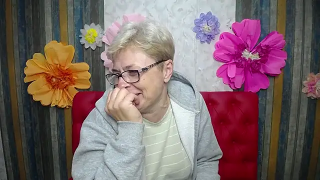 EmiliaGree's cam snapshot