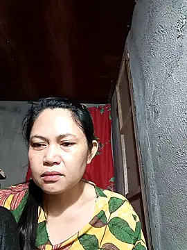 Everleigh_mom's cam snapshot