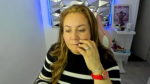 camixxx_m's cam snapshot