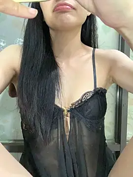 Tiny-122 live sex cam