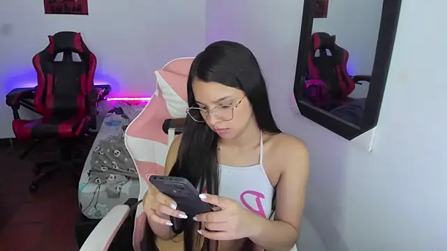 jessi_and_boy live sex cam