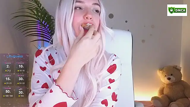 cute_cake's cam snapshot