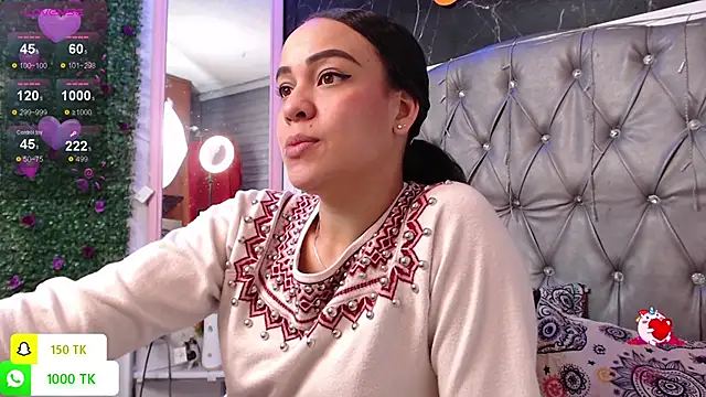 LAILAGUMMY's cam snapshot