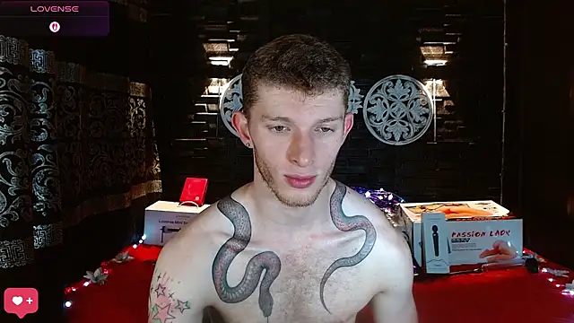 andrewxbi's cam snapshot