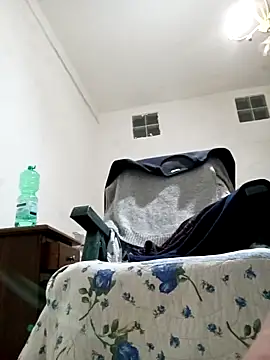 Malessere1922's cam snapshot