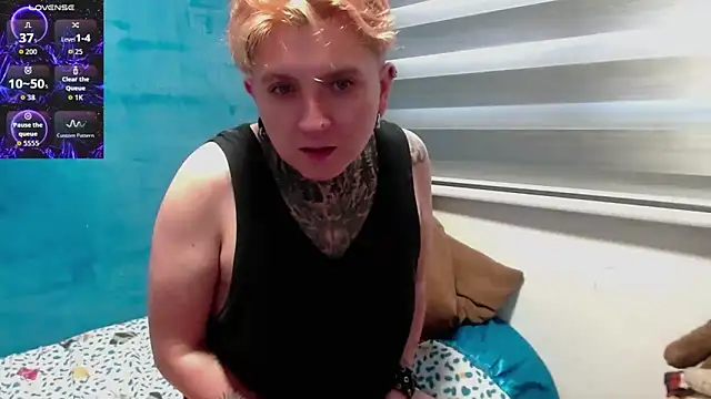 Marieblueeyes live sex cam