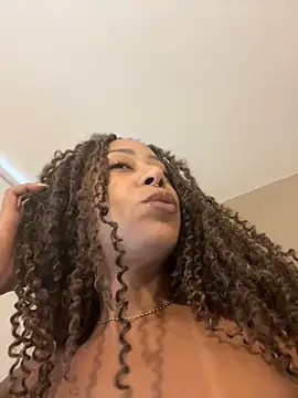 dianagolley420's cam snapshot