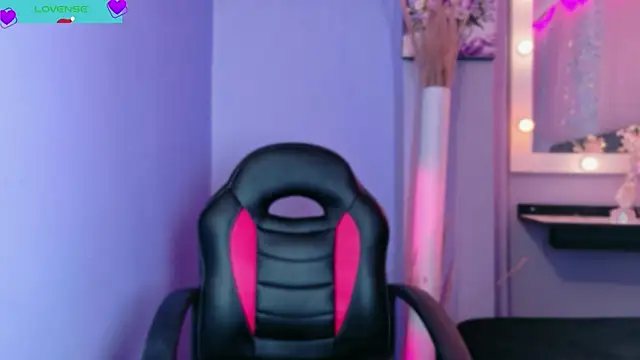 Natalia_Prada's cam snapshot