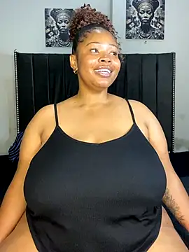 LunaCovenn's cam snapshot