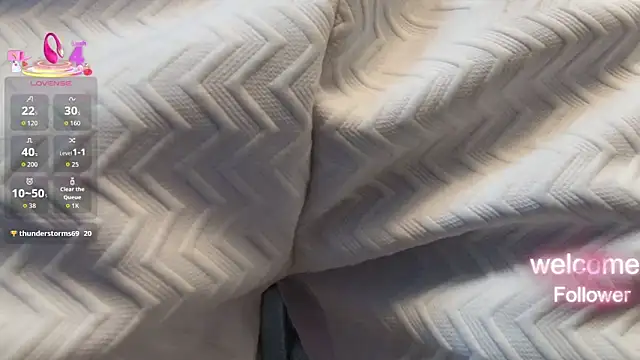 ashtoncooperr's cam snapshot