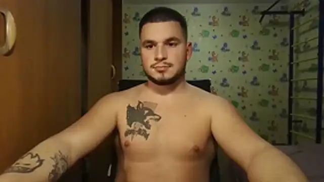 chiraq1945's cam snapshot