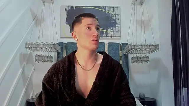 HunterHeat_'s cam snapshot