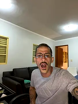 Lucasjandre live sex cam