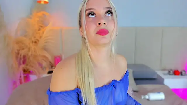 sofia_pamela's cam snapshot