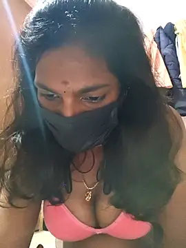 Honey_rosetamil's cam snapshot